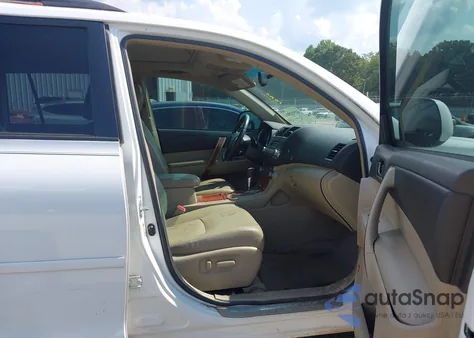 2010 Toyota Highlander Limited V6 z USA, uszkodzony, nr VIN 5TDYK3EH3AS011389